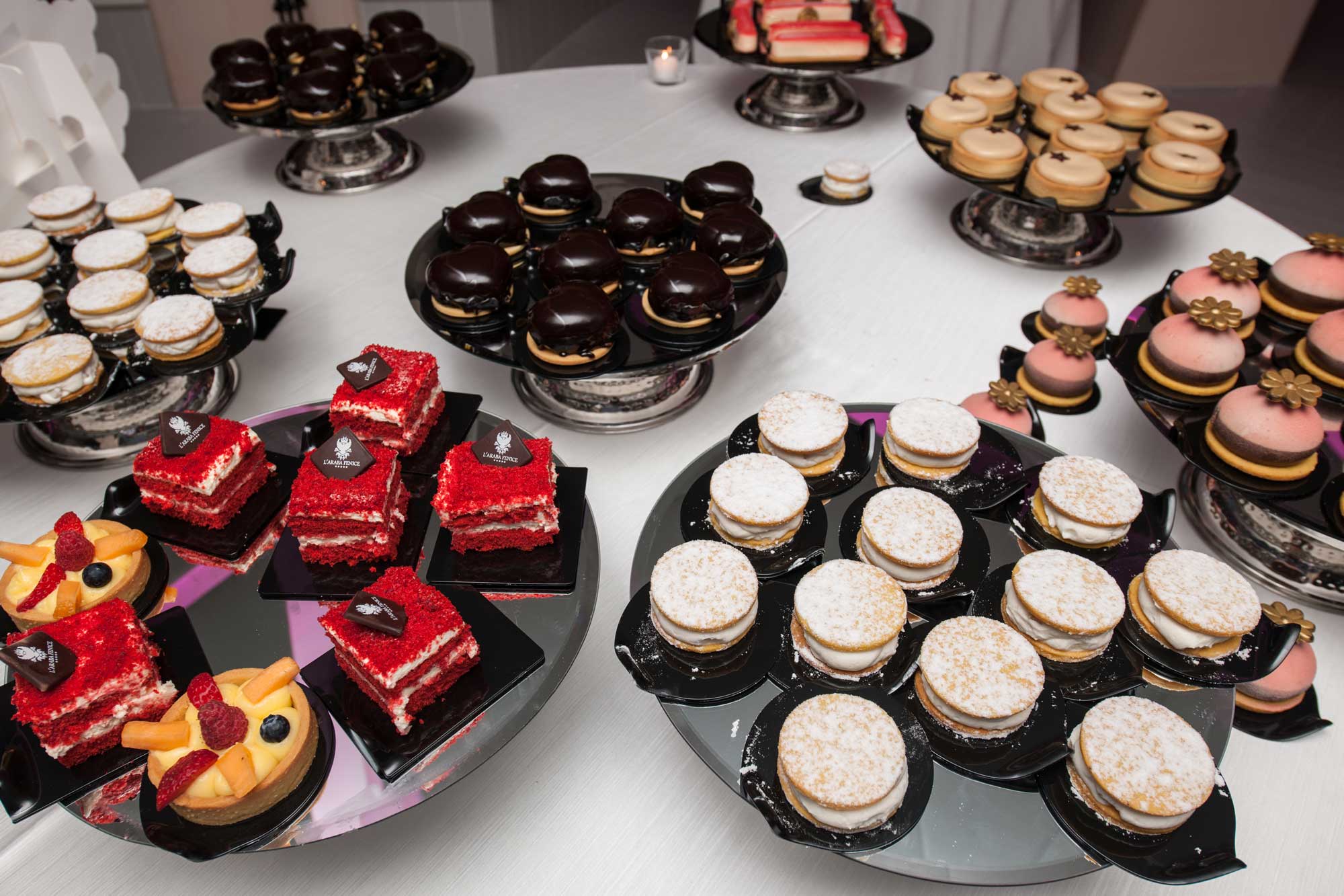 Gran-Buffet-Dolci-L'Araba-Fenice